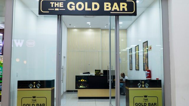 the-gold-bar-5.jpg